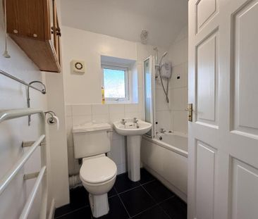 2 bedroom terraced house to rent - Photo 5