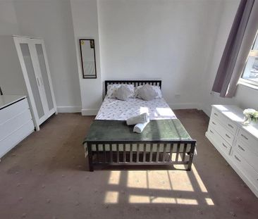 7 bedroom house share to rent - Photo 4