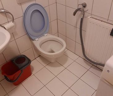 Proprietar, inchiriez garsoniera decomandata, 35 mp, str. Zizinului - Fotografie 5