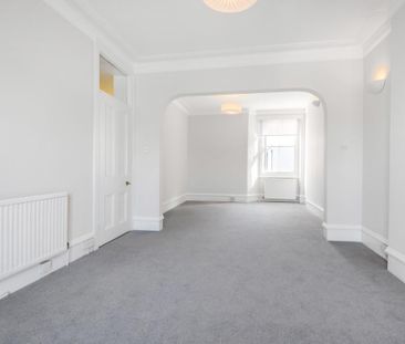 Kelvedon Road, London SW6 - Photo 1