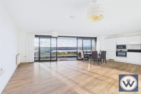 3 bedroom flat to rent - Photo 4