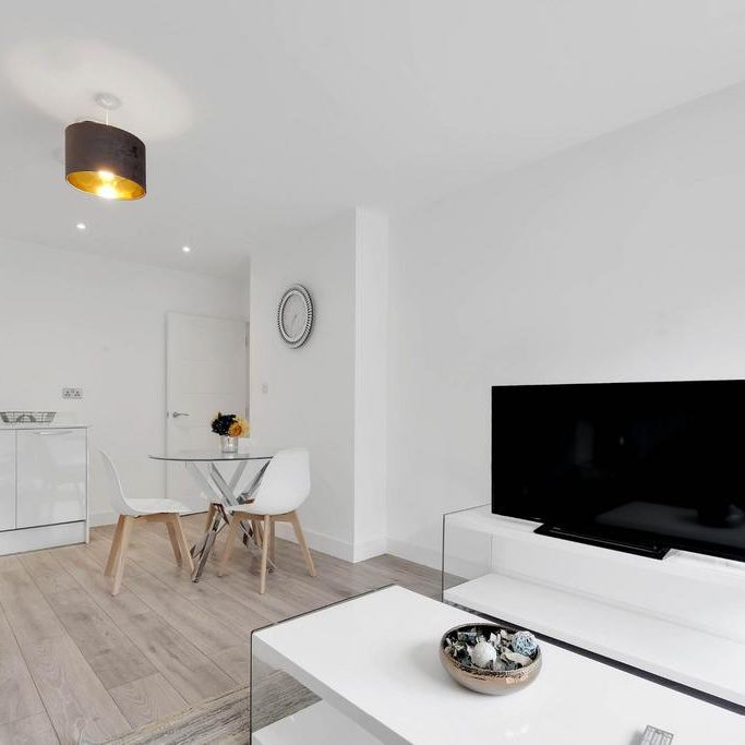 2 bedroom apartment to rent - Photo 1