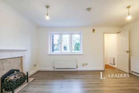 2 bedroom apartment to rent Catalina Drive, Poole, BH15 - Photo 2