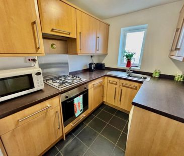 1 bedroom Flat To Let - Photo 5