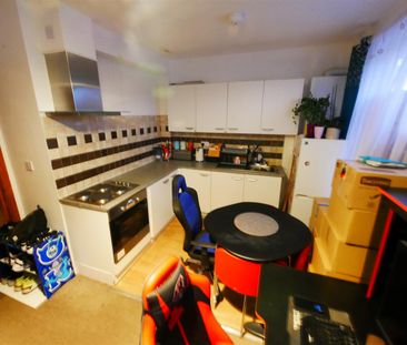 Bournemouth Road, Poole - Photo 4