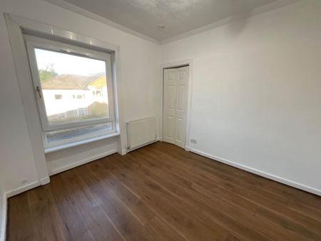 Price £895 pcm - Available Now - Unfurnished - Photo 2