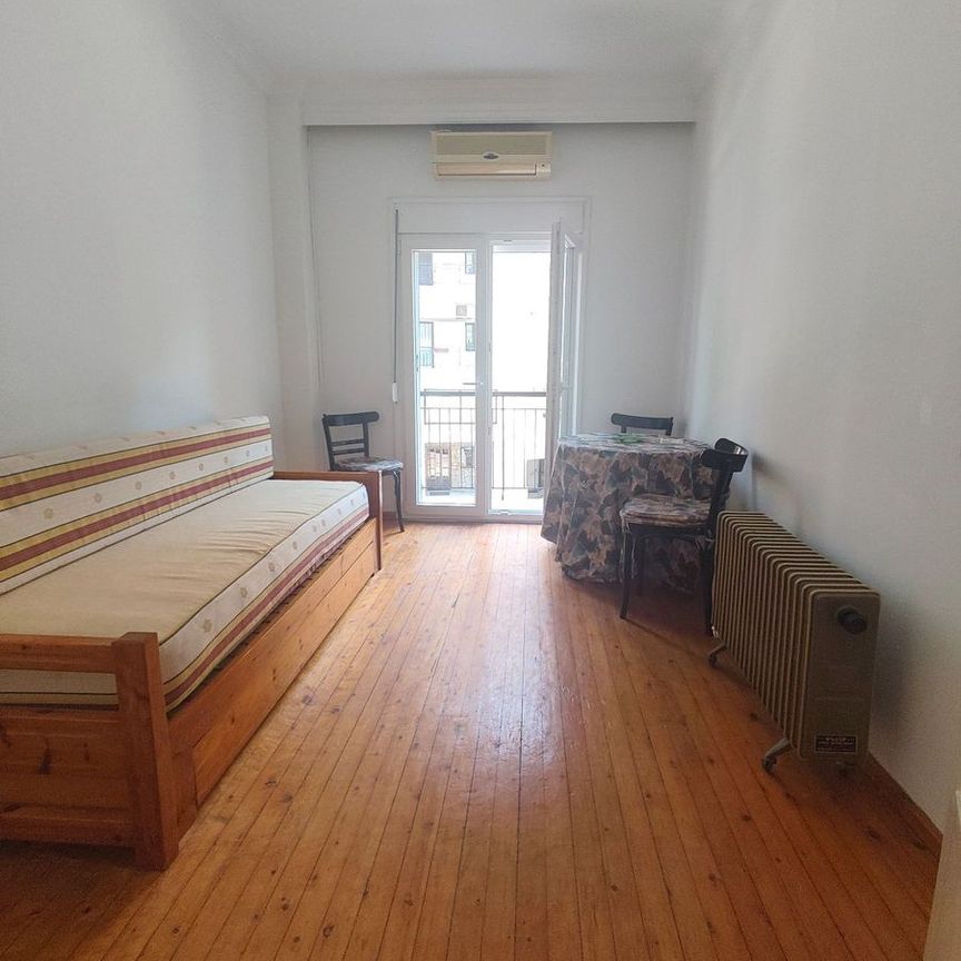 Studio/Γκαρσονιέρα για ενοικίαση - Φάληρο - Ιπποκράτειο, - Φωτογραφία 1
