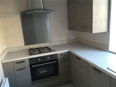 27 Wentworth Street, Huddersfield, HD1 - Photo 4