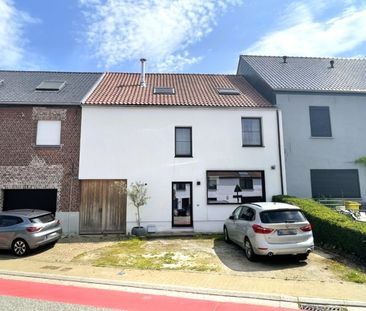 Ruime gezinswoning op gunstige locatie, met uitzonderlijke buitenru... - Photo 4