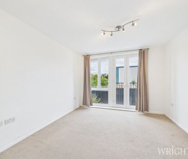 2 bedroom Apartment - Otto Road, Welwyn Garden City - Photo 3