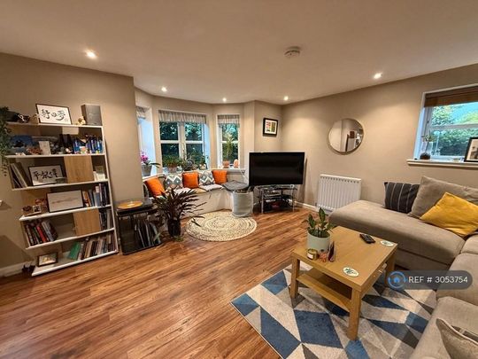 2 bedroom flat to rent - Photo 1