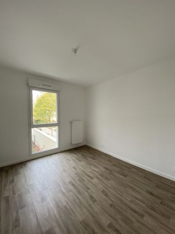 LOCATION APPARTEMENT TROIS PIECES MEUBLE - Photo 2