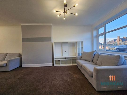 3 bedroom semi-detached house to rent - Photo 1