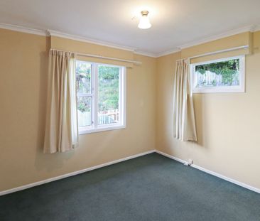 Welcome to 33 Victory Crescent!!! - Photo 3