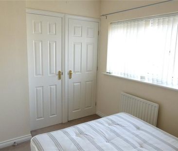 2 bedroom semi-detached house to rent - Photo 4