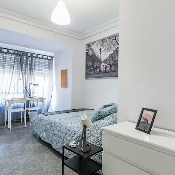 Carrer Riu Ebre, Valencia, Valencian Community 46010 - Photo 1