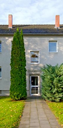 Demnächst frei! 2-Zimmer-Wohnung in Duisburg Huckingen - Photo 1