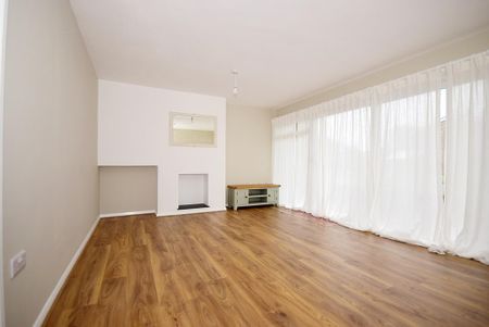 3 bedroom terraced house to rent - Photo 2