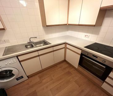 2 bedroom apartment to rent - Photo 5