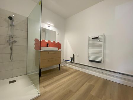 « MONTFAVET - APPARTEMENT T3 61M² AVEC PARKING ET TERRASSE » - Photo 5