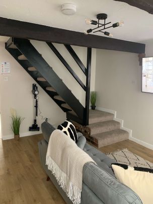 Newly refurbished house share in Hazel Grove, Stockport - Photo 1