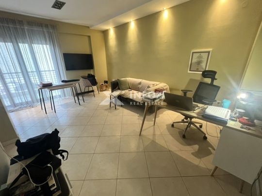 Ενοικιάζεται Μεγάλη Γκαρσονιέρα 65 τ.μ. στην Πλατεία Χρηματιστηρίου - Photo 1