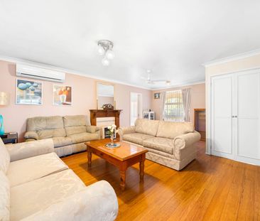 Family Living in a Premium Cul-de-Sac Location! - Photo 4