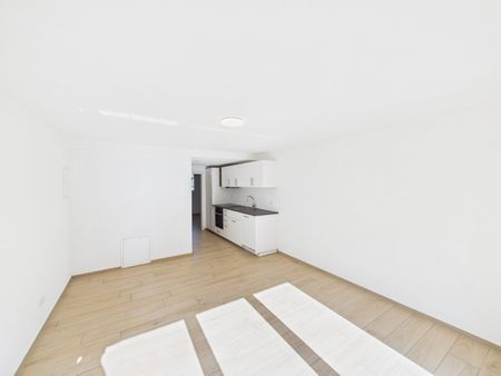Gemütliche 2.5-Zimmer-Wohnung im Erdgeschoss - Foto 2