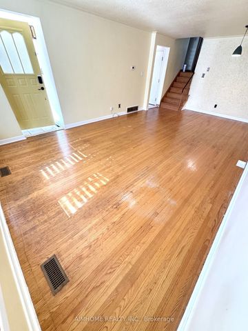 For Lease - 31 Poplar Road Unit# (Main), Toronto, Ontario - Photo 2