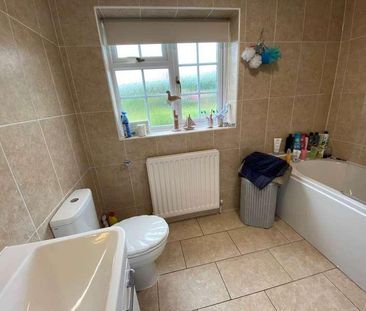 Chantry, Nr Frome, Somerset, BA11 - Photo 4