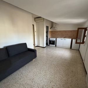 Location Appartement 2 pièces 35m² NIMES 30000 - Photo 2