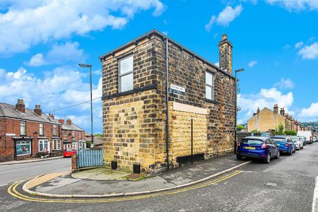 2 bedroom terraced house to rent - Photo 5