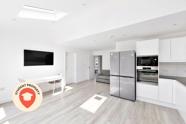 Shetland Road, Southmead - Photo 1