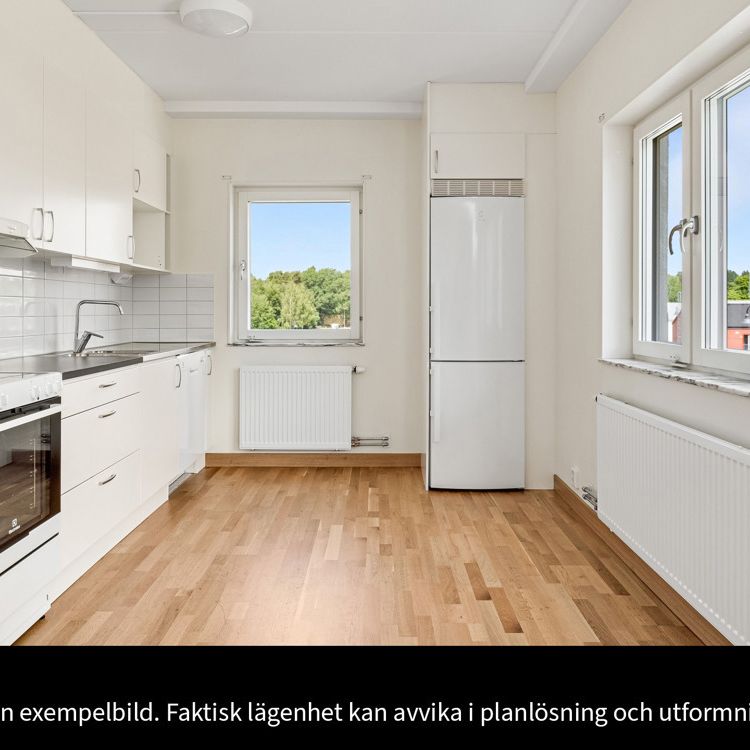 Bil-Oskars gata 4, 749 43, Enköping - Foto 1