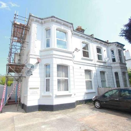 Rowlands Road, Worthing, BN11 - Photo 1