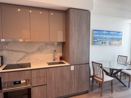 For Lease - 8 Interchange Way Unit# 5611, Vaughan, Ontario - Photo 5