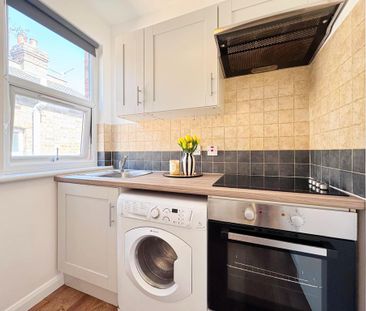 Studio to rent - Photo 4