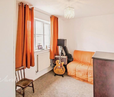 2 bedroom end of terrace house to rent - Photo 4
