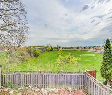 For Lease - 5295 Thornwood Drive Unit# Upper, Mississauga, Ontario - Photo 5
