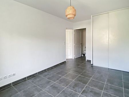 Location appartement 2 pièces, 38.05m², Marseille 11 - Photo 4