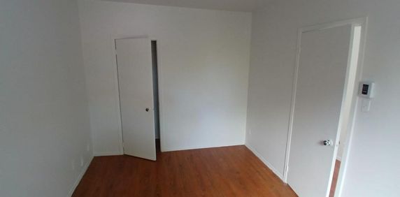 Grand 4 1/2 - Photo 2