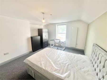 4 bedroom house share to rent - Photo 2