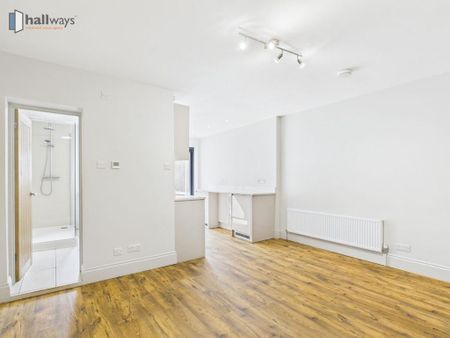 2 bedroom flat to rent - Photo 2
