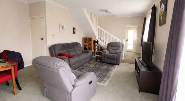 Family home in Lincoln! - Photo 1