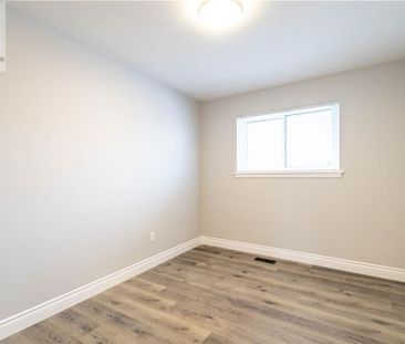 196 UPPER PARADISE Road Unit# 1, Hamilton, Ontario, L9C5B9 - Photo 6