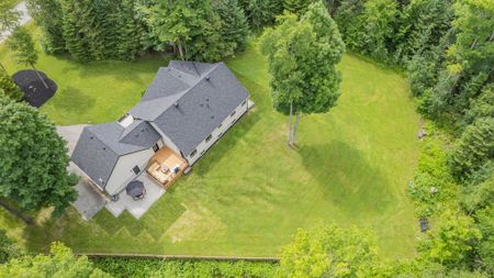 For Lease - 4 BRONZE BIRD Crescent, Clearview, Ontario - Photo 5