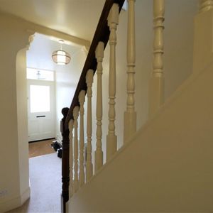 1 bedroom end of terrace house to rent - Photo 2