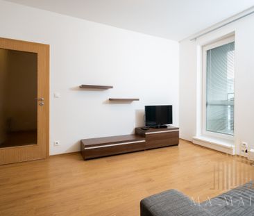 Apartment for rent, 2+kk - 1 bedroom, 45m - Photo 2