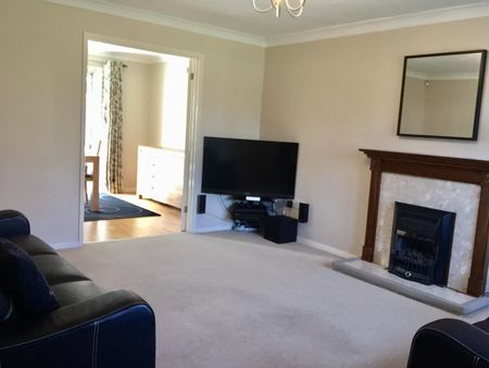 Deanery Crescent, LE4, Leicester - Photo 2