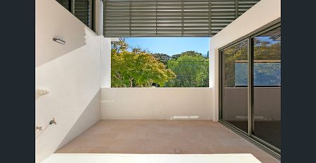 As New North Facing Apartment - Photo 4